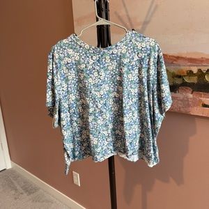 Old Navy Crop Tee